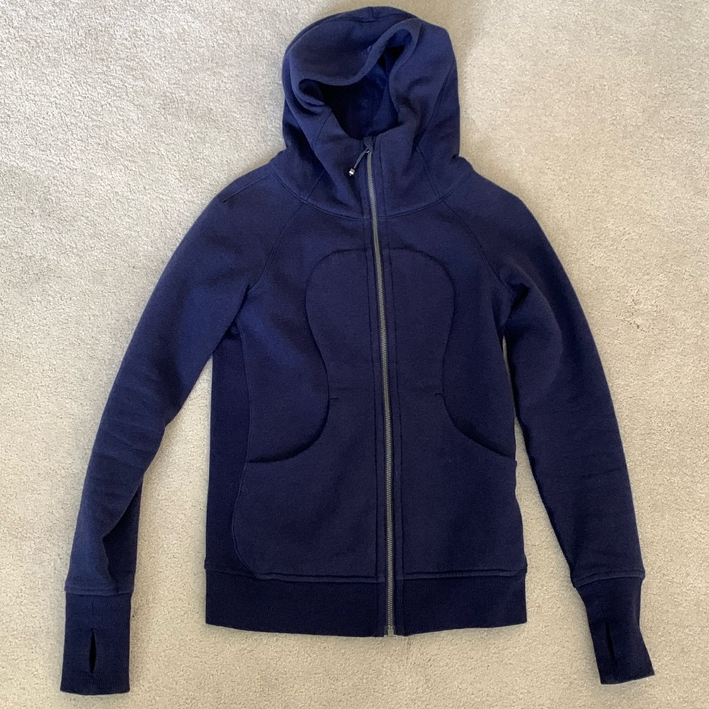 Lululemon dark blue fitted scuba hoodie zip up with thumb holes, size 4.
